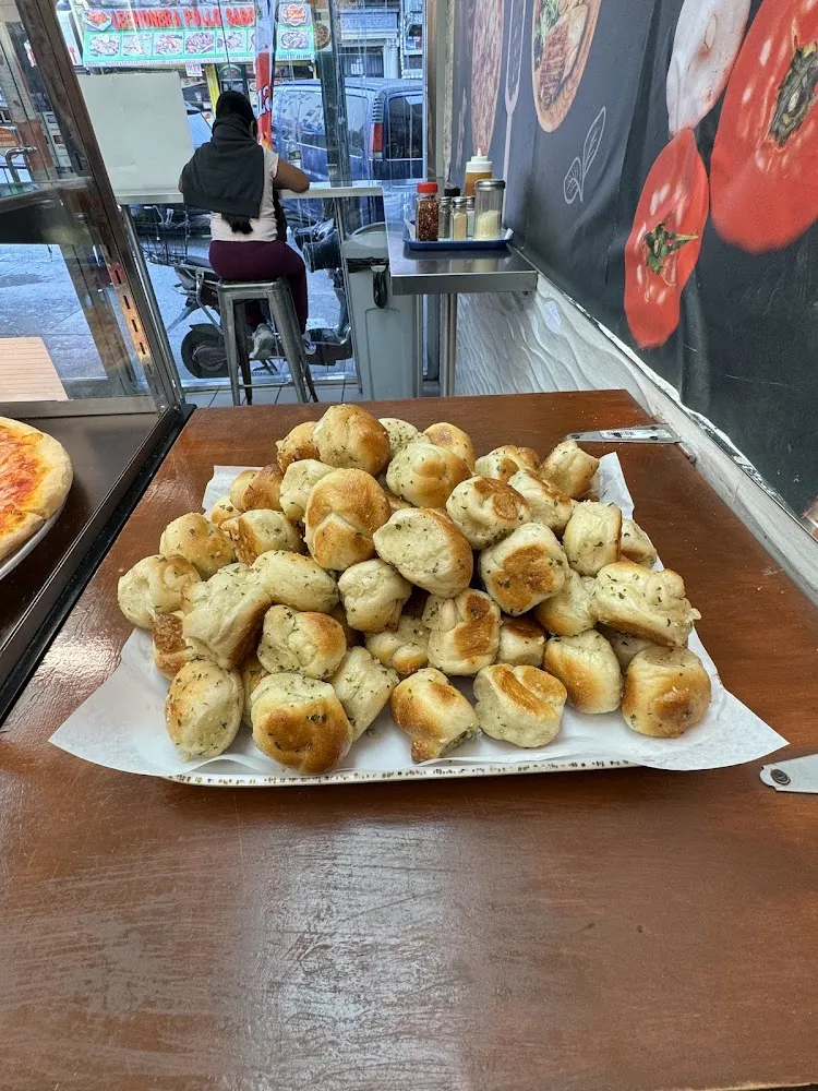 Garlic Knots